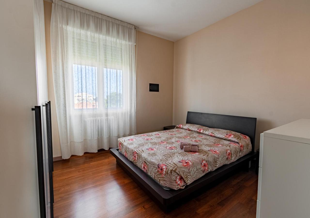 Apartament Luxury House Near Train Station Livorno Zewnętrze zdjęcie
